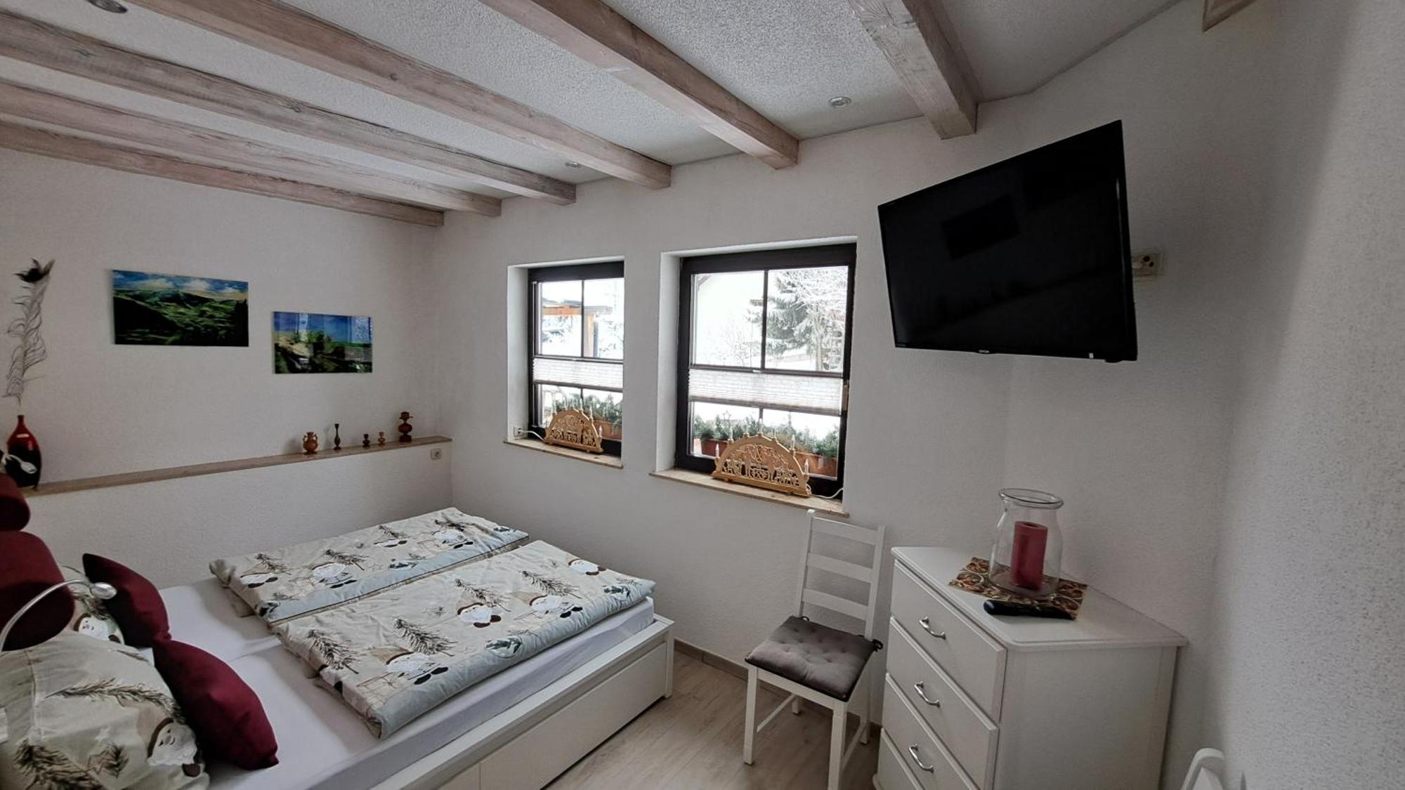Ferienwohnung Aronia Garten Oberwiesenthal Exteriör bild