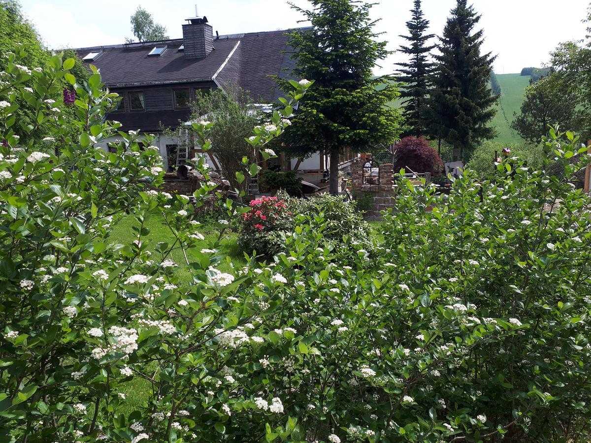 Ferienwohnung Aronia Garten Oberwiesenthal Exteriör bild